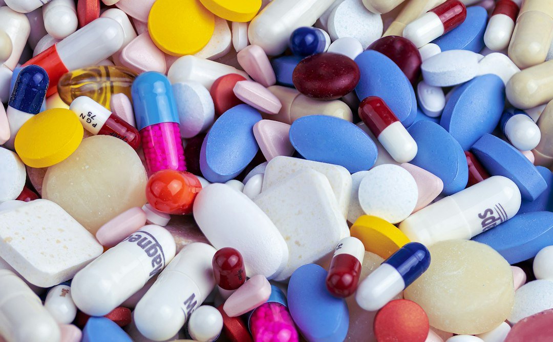 Medicine assortment representing CDSCO NSQ drug alerts